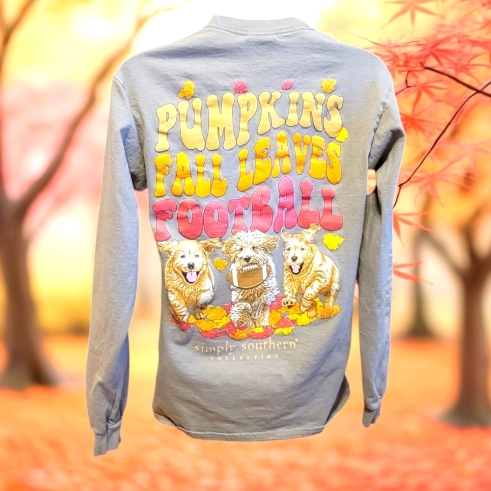 Simply Southern Pumpkins Fall Leaves Football Dogs Size Small T31